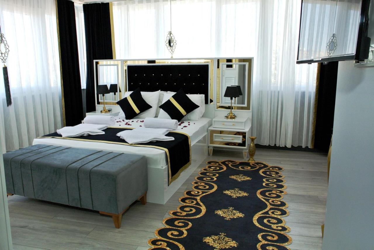 Emirhan Guesthouse & Suites Provincia di Provincia di Istanbul Esterno foto