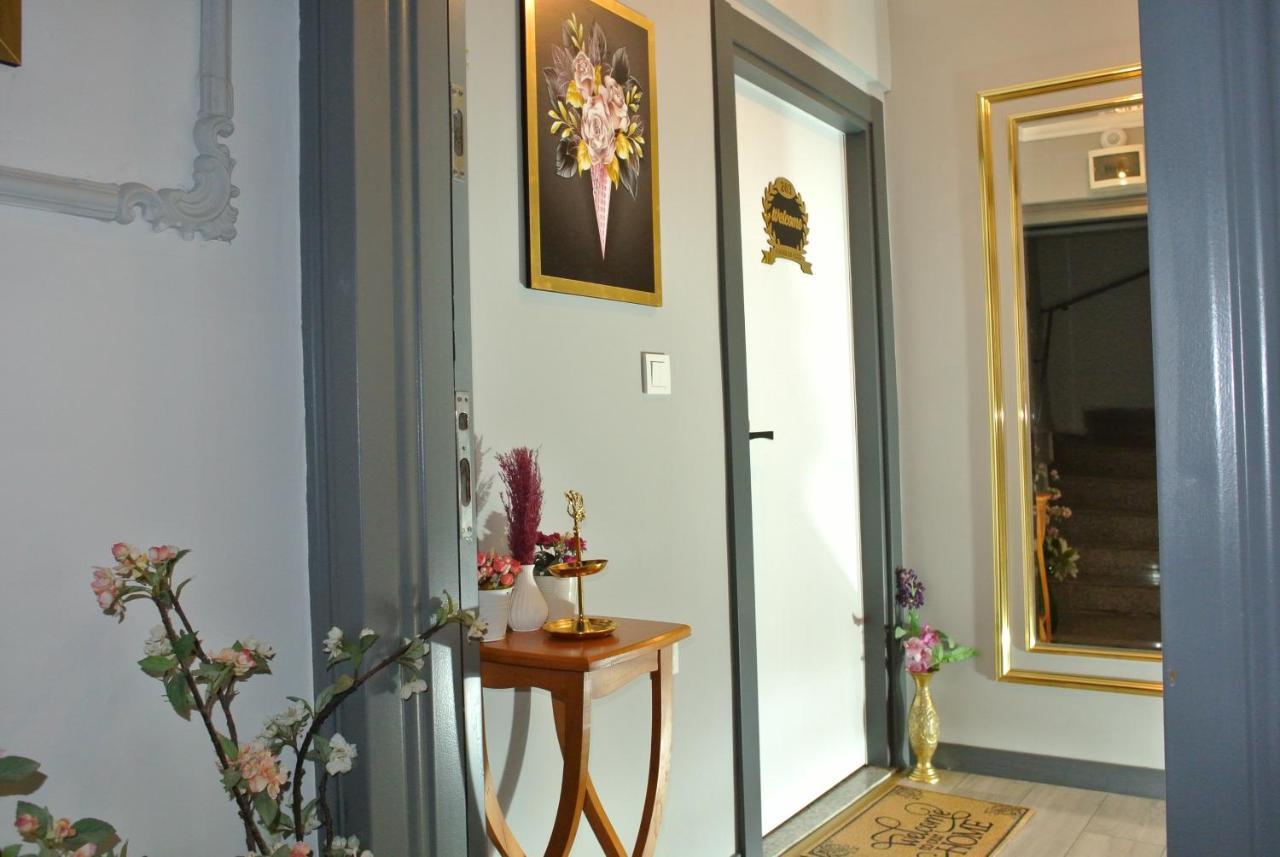 Emirhan Guesthouse & Suites Provincia di Provincia di Istanbul Esterno foto
