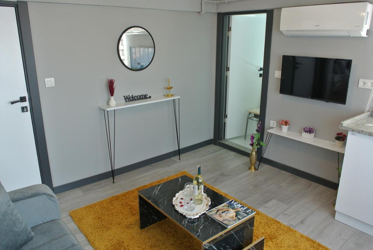 Emirhan Guesthouse & Suites Provincia di Provincia di Istanbul Esterno foto