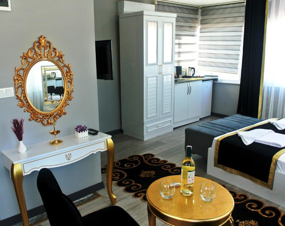 Emirhan Guesthouse & Suites Provincia di Provincia di Istanbul Esterno foto