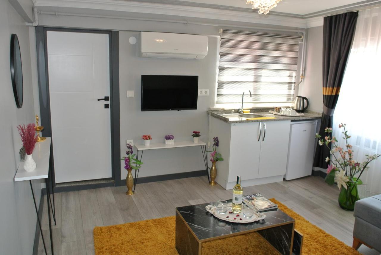 Emirhan Guesthouse & Suites Provincia di Provincia di Istanbul Esterno foto
