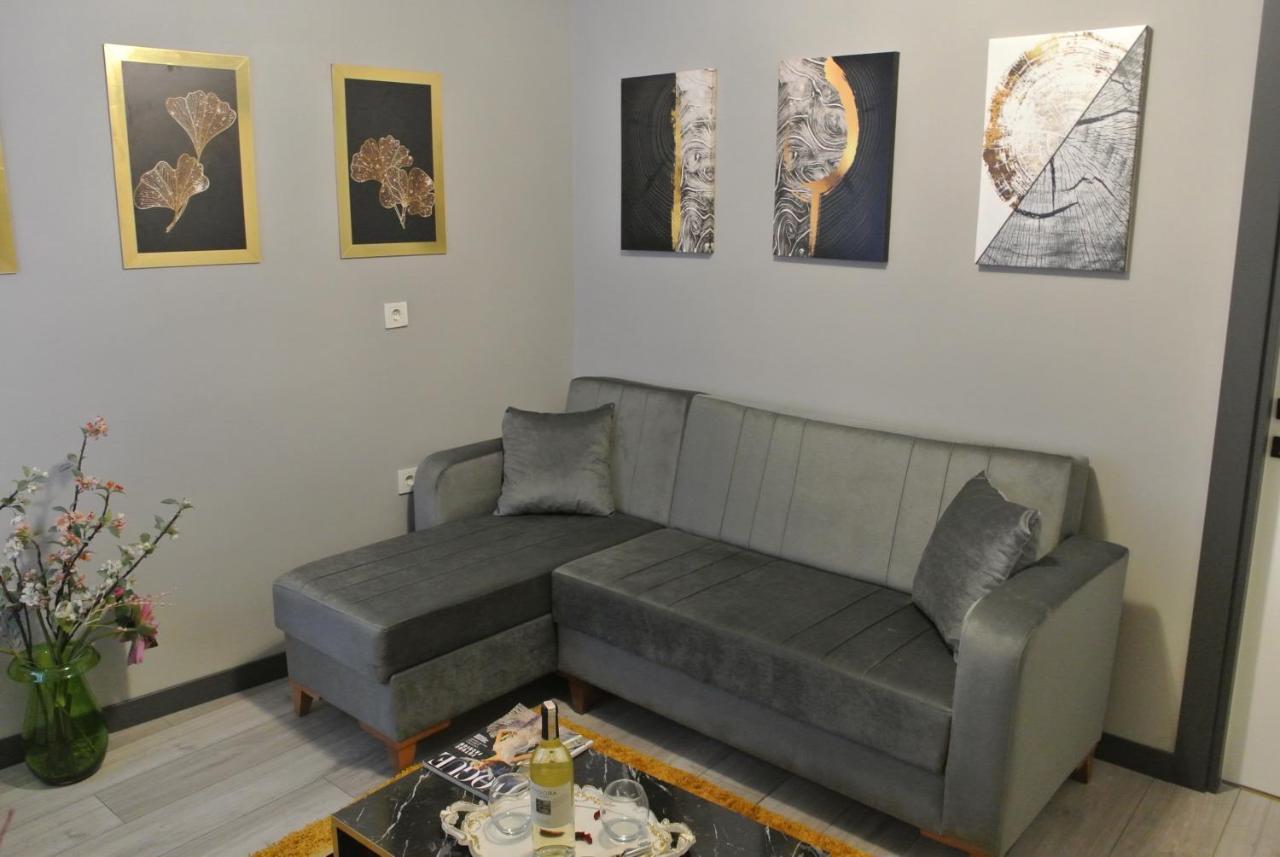 Emirhan Guesthouse & Suites Provincia di Provincia di Istanbul Esterno foto
