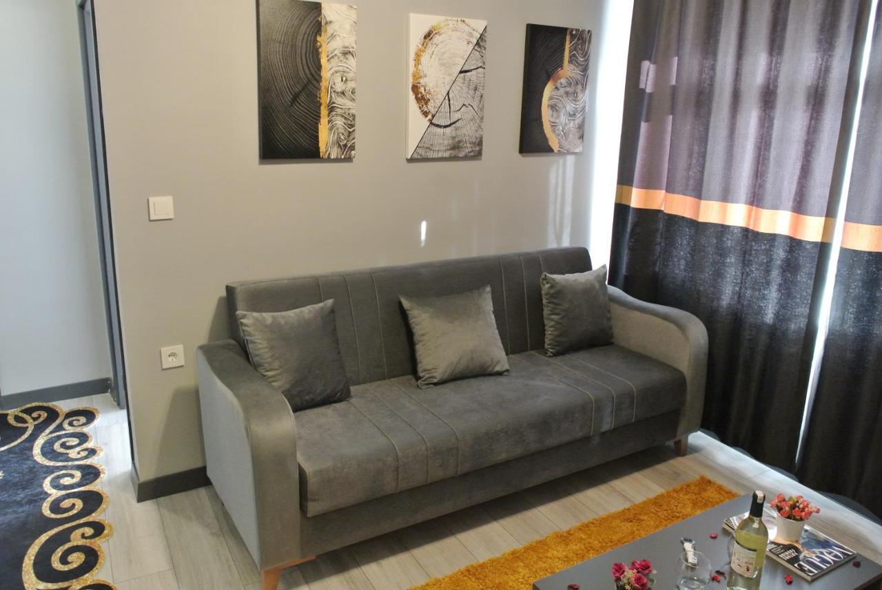 Emirhan Guesthouse & Suites Provincia di Provincia di Istanbul Esterno foto
