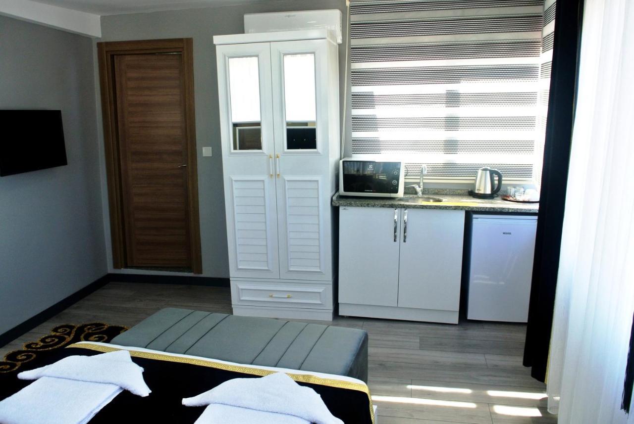 Emirhan Guesthouse & Suites Provincia di Provincia di Istanbul Esterno foto