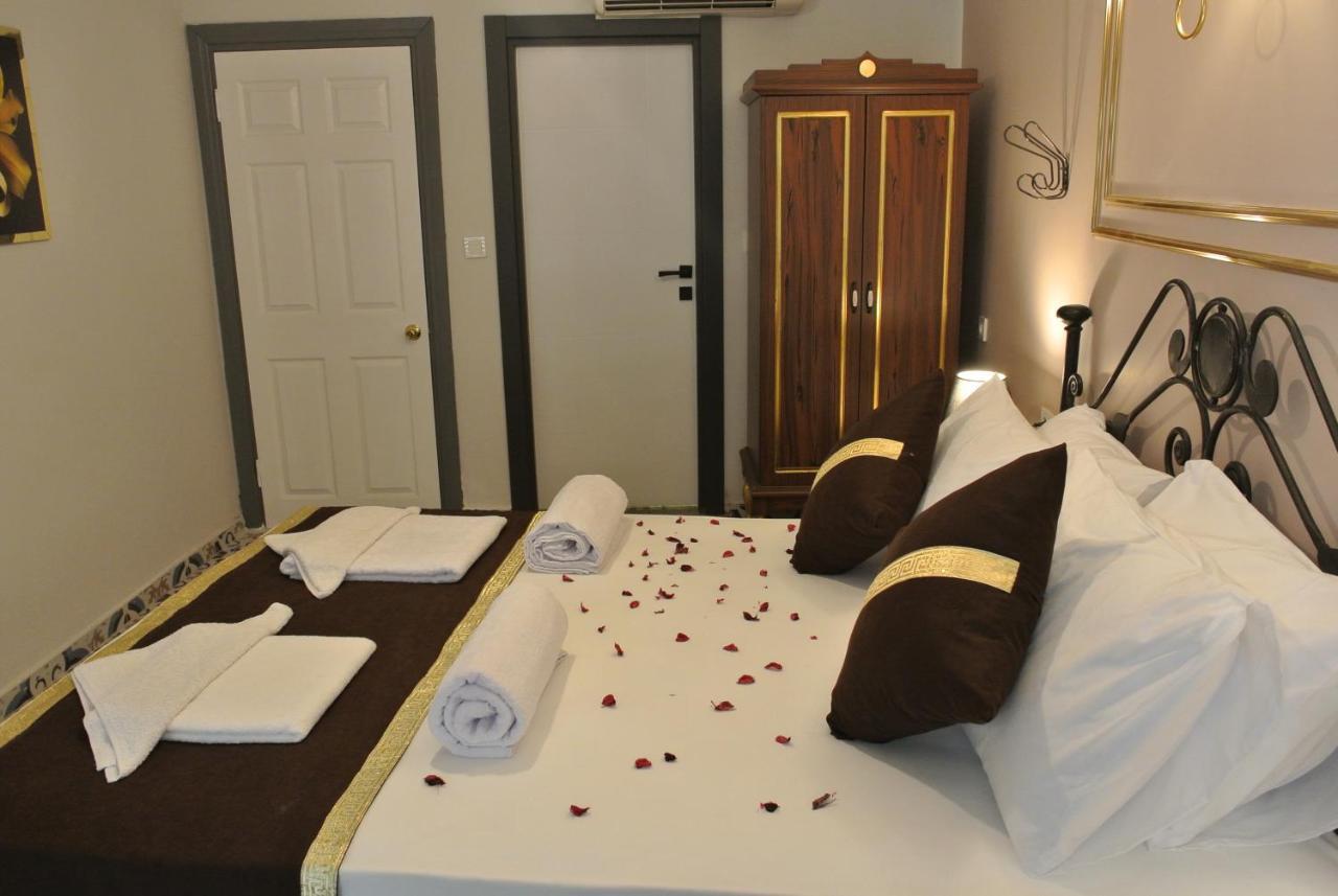 Emirhan Guesthouse & Suites Provincia di Provincia di Istanbul Esterno foto