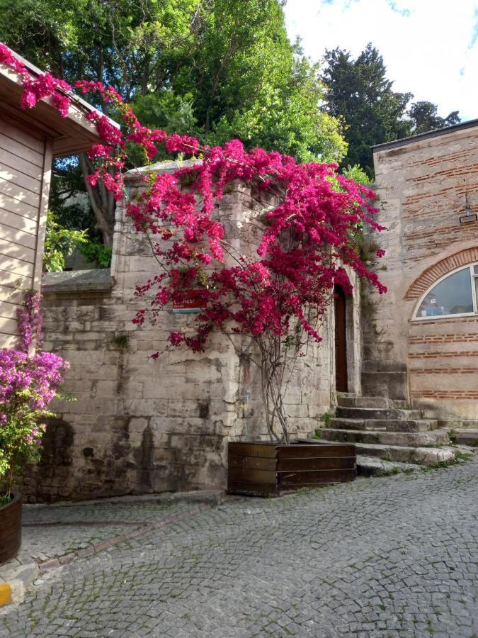 Emirhan Guesthouse & Suites Provincia di Provincia di Istanbul Esterno foto